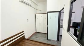 Căn Studio 28m2 đẹp lung linh full nội thất, có ban công view nội khu ngay Trung Kính, giá siêu mềm - Ảnh 4