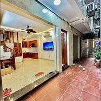 Bán nhà Nguyễn Ngọc Vũ-Cầu Giấy 30m2x5T giá chỉ hơn 8 tỷ