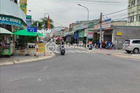 Đất 2 mặt tiền ,góc ngã 4 , đầu chợ lớn rất đông