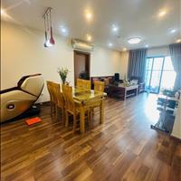 Cho thuê cc căn góc 3 ngủ 1 kho 2wc tại tòa r4b goldmark city