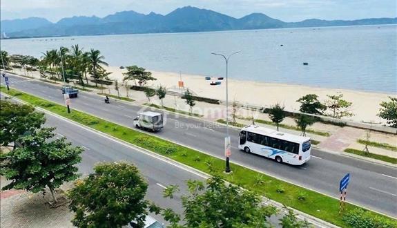 Chào bán lô gốc  đường phạm văn ngôn và bàu vàng 5. trung tâm phố chợ hoà khánh, - Ảnh 1