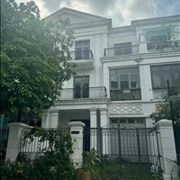 Biệt thự 256m2, 4 tầng, hồ Linh Đàm, giá 58 tỷ