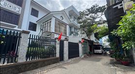 12 tỷ sở hữu ngay Biệt Thự Sân Vườn đẹp 3 tầng 150m2 đường HƯƠNG LỘ 2 gần BV Bình Tân có gara  - Ảnh 9