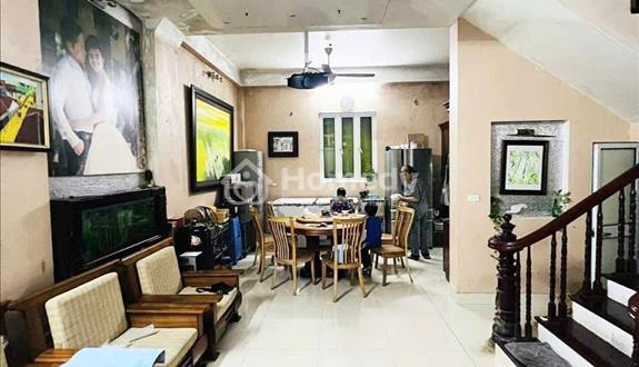bán nhà Hoàng Quốc Việt-nhà dân xây-20m ra phố - Ảnh 1