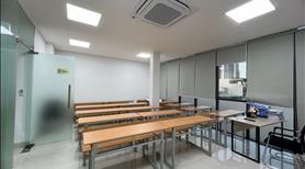 Bán nhà phố Trung Kính, 100m, 7 tầng, 5.6m mặt tiền giá chỉ 45 tỷ, kinh doanh đỉnh, vỉa hè rộng - Ảnh 3