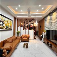 🔥Bán Gấp Nhà 2 Thoáng Tây Hồ- Xuân La 🔥32m² - 5 TẦNG - Ô tô vào Nhà - Chỉ 11.999 TỶ🔥
