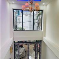 Hẻm xe hơi - 5 Tầng - 32.7 m2 - 6.5 Tỷ Huỳnh văn bánh Phường 11 Quận Phú Nhuận