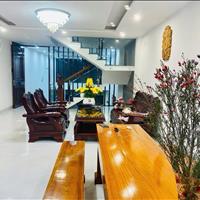 Nhà 4 tầng 4mê chính chủ cần bán