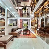 Bán nhà Ngọc Khánh, Ba Đình, diện tích 52m², xây 6 tầng kiên cố, mặt tiền 4.6m, giá 18.5 tỷ