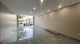Chính chủ có nhà riêng 90m² mặt sàn, mặt phố Trần Quý Cáp, mặt tiền 5m, mới xây, có thang máy: - Ảnh 2