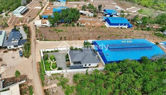 Bán đất nền rẻ nhất khu vực - Chỉ 390 triệu lô ngang 10m - KCN  - Sổ riêng - Ảnh 1
