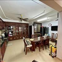 Nhà Đẹp Bề Thế - Cổng Sân Bay Tsn, Tân Bình - 96m²- 4 Tầng - Hẻm Ôtô Tránh- Chỉ 19.X  Tỷ