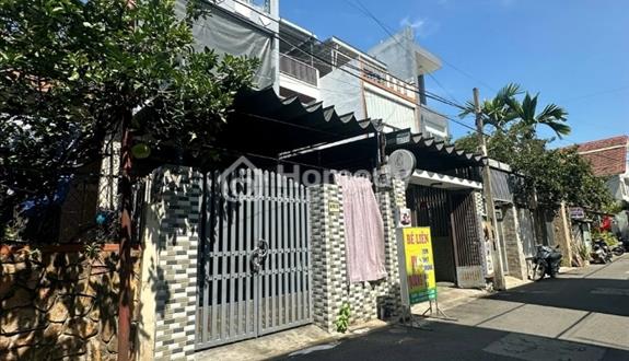 Bán nhà 2 tầng, kiệt 5m thông, gần biển - Ảnh 1