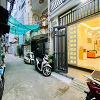 Chủ nhà cần bán gấp căn ở đường Phùng Văn Cung Phú Nhuận 4x14m giá 2tỷ sổ hồng riêng nhà mới xây