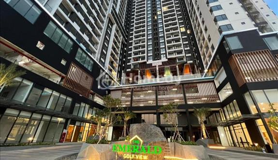 Căn hộ cao cấp The Emerald Golf View 1,8 tỷ còn vài căn ngộp giá tốt sổ riêng vay 80%- O7O.555.6O36 - Ảnh 1