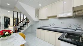 Lh Phúc 0794062948 Cần tiền bán gấp căn nhà ở đ.Ngô Tất Tố-BThạnh 55m2/giá 2tỷ255, Shr bao phí, HXH - Ảnh 2