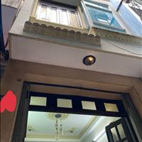 Nhà trống 1 triệt 3 lầu khu dân cư thân thiện sát chợ Hoà Bình
