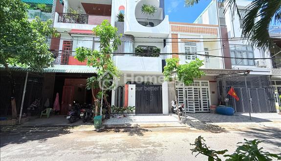 Bán căn nhà mới mặt tiền đường Hoà Minh 14, cách Biển 300m, Tặng kèm full nội thất Luxury  - Ảnh 1