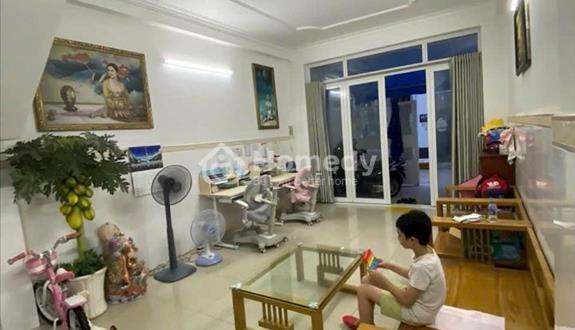 Li dị bán gấp nhà hxh 5m Hòa Hưng,quận 10,giá 925tr,dt 63m2,sổ riêng,gần chợ - Ảnh 1