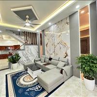 Lh Phúc 0794062948 Cần tiền nên bán căn nhà đ.Hòa Hảo-Q.11, 53m2 giá rẻ chỉ 1ty950tr/Shr, hxh 