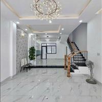 Chạy nợ bán gấp nhà đ. Võ Văn Ngân, Thủ Đức gần Đại Học sư phạm  ,dt 62m- giá 1,55 tỷ, sổ riêng