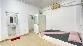 Trần thái tông 3tr7 30m2 full đồ nội thất cơ bản  - Ảnh 3