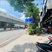 Bán Nhà Mặt Phố Nguyễn Chí Thanh 38m 14,9 Tỷ, 1 mặt ngõ 1 mặt phố kinh doanh đỉnh nóc.