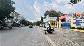 💥 Nhà 1 Trệt 3 Lầu Hoàn Công Mặt Tiền Kinh Doanh Gần Chợ Trường Học Cách QL 13 800m - Ảnh 7