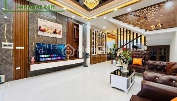 Bán gấp căn nhà 3 lầu ngay Tây Thạnh, Tân Phú giá 3 tỷ 50tr TL - Ảnh 1