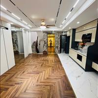 Chính chủ bán nhà ngõ 204 Trần Duy Hưng lô góc siêu hiếm 44m2 giá 22.5 tỷ