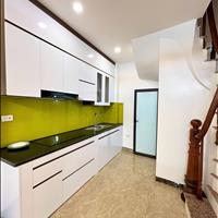 Nhà đẹp phố Trần Thái Tông - Trung tâm Cầu Giấy - ngõ thông thoáng sạch sẽ - Nhà đủ đồ,  ở ngay