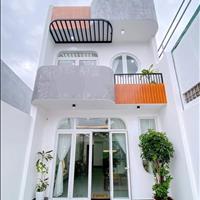 Gía giảm cực sốc chính chủ ngay mặt tiền Hồ Văn Cống - Thủ Dầu Một chỉ 2Xtỷ, 1 trệt 2 lầu mới keng 