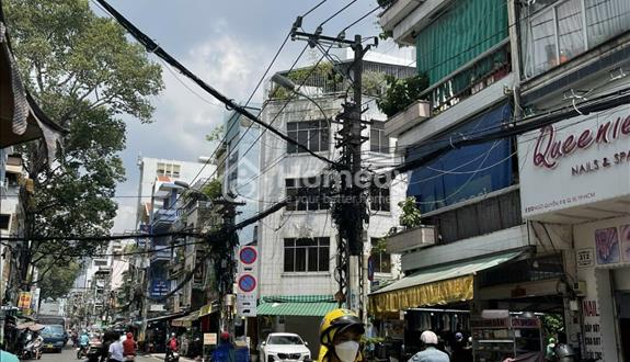 Bán nhà mặt tiền đường Ngô Quyền, Quận 10 - Ngang 3,5m - Đường đẹp khu kinh doanh sầm uất - Ảnh 1