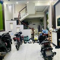 Thanh lý thu hồi vốn 62m2 nhà đường Hậu Giang,quận 6,giá 1,08 tỷ sổ riêng, lh 0774722132