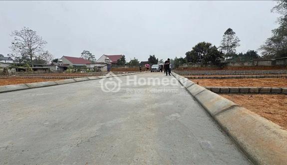 Bán 1100m2 đã tách làm 5 sổ bám đường mòn HCM, cạnh KCN lớn - Ảnh 1