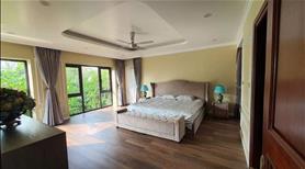 Bán nhà Tây Hồ-750m2- Mặt tiền 17m, 3 ô tô tránh nhau- Vị trí đẹp nhất Lạc Long Quân - Ảnh 3