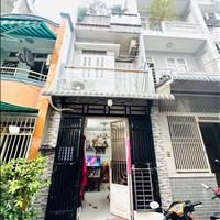 Bán nhà gần chợ Bình Trị Đông đường 4m - 3 Tầng BTCT - 3PN - Chiến Lược thông