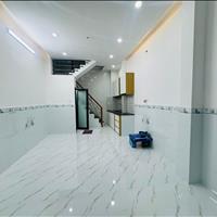 Lh Phúc 0794062948 Thanh lý gấp căn nhà Q.6 giá rẻ chỉ 1ty321/53m2 ở Đ.Văn Thân, HXH/Shr bao phí