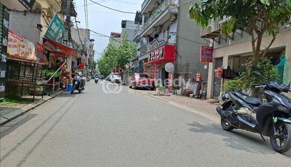 Bán Đất Tặng Nhà Cấp 4 đang cho thuê đẹp nhất Trâu Quỳ - Ảnh 1
