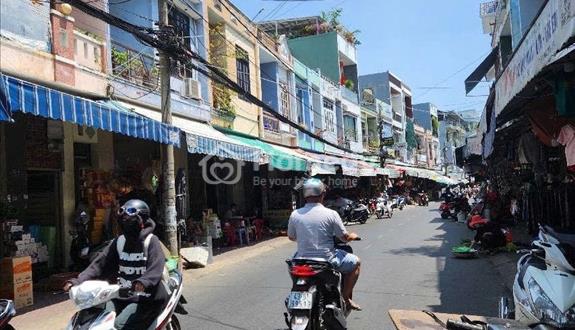 Bán nhà mặt tiền Cù Chính Lan, ngay trung tâm chợ Thanh Khê, nở hậu - Ảnh 1
