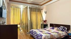 Cho thuê nhà nguyên căn mặt tiền đường tên lửa - Ảnh 3