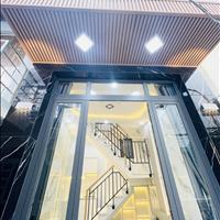Nhỉnh 3 Tỷ – Có Nhà Ngay Trung tâm Q7