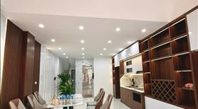 🌹Siêu hiếm Đống Đa - Ngõ đẹp - Siêu nông - 30M ra phố lớn - Thang máy xịn - Nhà thoáng sáng - Ảnh 2