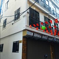 Nhà đại gia, giá bình dân, 50m2, ô tô đậu trong nhà