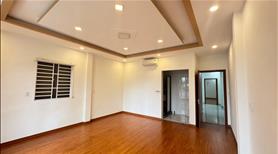Nhà 4 tầng mặt tiền đường Mai Hắc Đế chỉ 1x tỷ - Ảnh 3