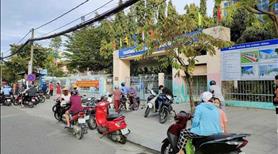 Bán RẺ 2sổ 2,2 SÀO NHỰA,  690TR.full sổ riêng, trung tâm  sát trường chợ,  (45X52=2.249m2)  Becamex - Ảnh 8