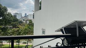 Căn hộ view sông Trường Sa đầy đủ tiện nghi - Ảnh 9