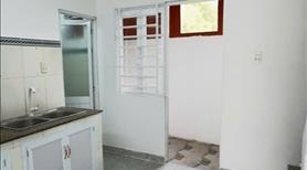 Nhà 1trệt 1lầu  2p ngủ đường ô tô Giá chỉ 590trieu - Ảnh 5