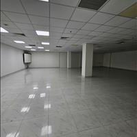 Cho thuê văn phòng Vạn Phúc, gần ngã tư , Diện tích 210 m2, Sàn thông mặt tiền 15M