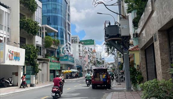 Cho thuê nhà mặt tiền đường huỳnh văn bánh, phú nhuận tiện ở và kinh doanh với 7pn, 8wc và 1 mbkd - Ảnh 1